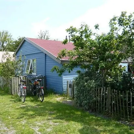 Vacation For 4 Persons בית נופש Sint Maartensvlotbrug