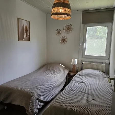 בית נופש Vacation For 4 Persons Sint Maartensvlotbrug