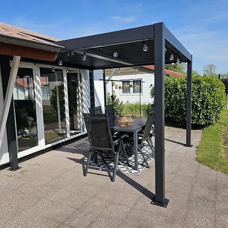 Vacation For 4 Persons Sint Maartensvlotbrug