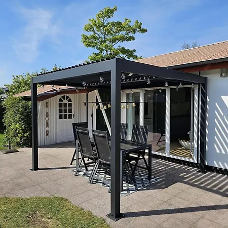 Vacation For 4 Persons Tatil Evi